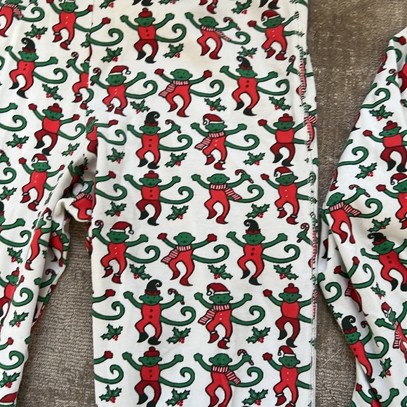 Roller Rabbit Monkey Christmas Pajama set Womens XS. - Picture 3 of 8